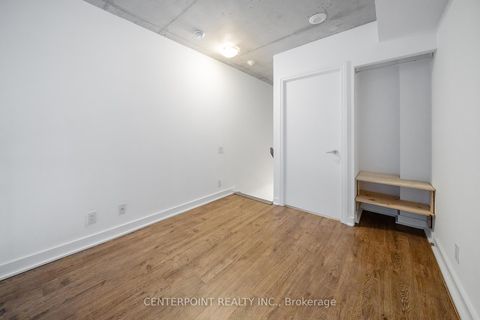 Photo 16 at 448 - 5 Hanna Avenue, Niagara, Toronto