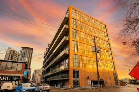 Photo 27 at 448 - 5 Hanna Avenue, Niagara, Toronto