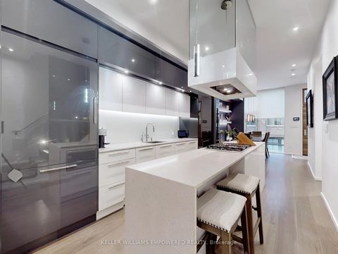 Photo 7 at 18 - 850 Richmond Street W, Niagara, Toronto