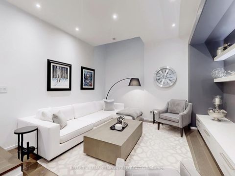 Photo 13 at 18 - 850 Richmond Street W, Niagara, Toronto