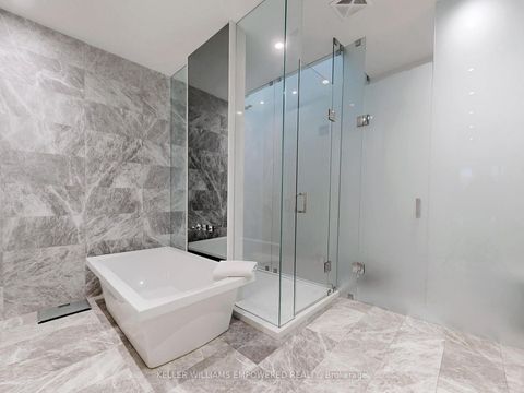 Photo 23 at 18 - 850 Richmond Street W, Niagara, Toronto