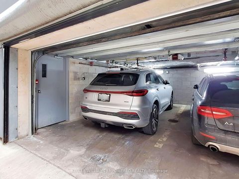 Photo 41 at 18 - 850 Richmond Street W, Niagara, Toronto