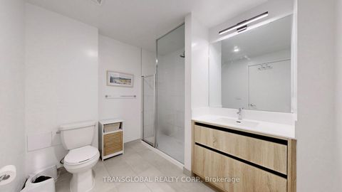 Photo 7 at 202 - 7950 Bathurst Street, Beverley Glen, Vaughan