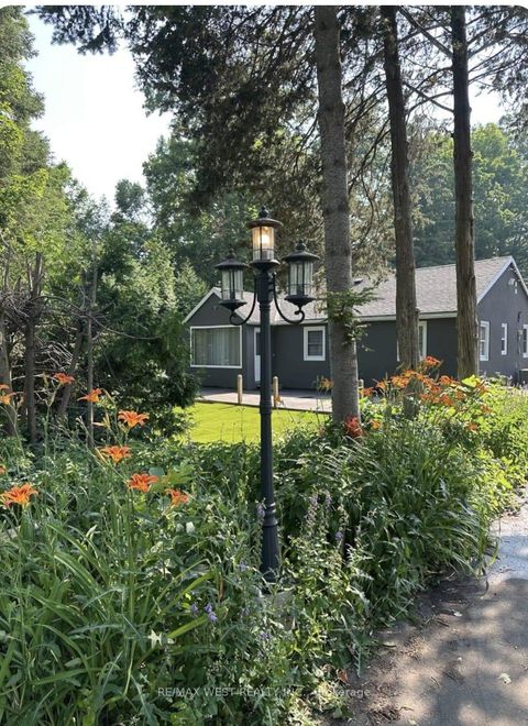 Photo 1 at 2020 Kate Avenue, Alcona, Innisfil