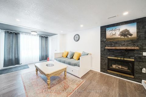 Photo 6 at 2020 Kate Avenue, Alcona, Innisfil