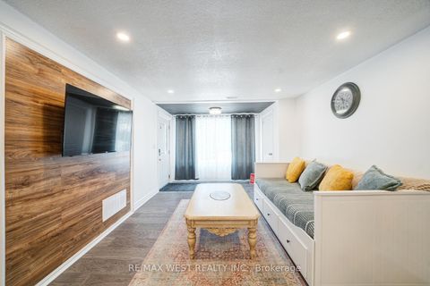 Photo 7 at 2020 Kate Avenue, Alcona, Innisfil