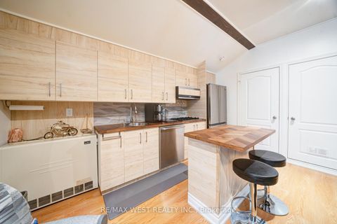 Photo 32 at 2020 Kate Avenue, Alcona, Innisfil