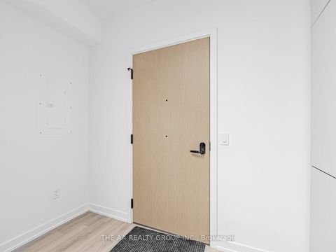 Photo 11 at 802 - 89 Church Street, Yonge Corridor, Toronto