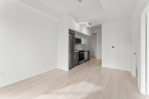 Photo 10 at 1116 - 500 Wilson Avenue, Clanton Park, Toronto