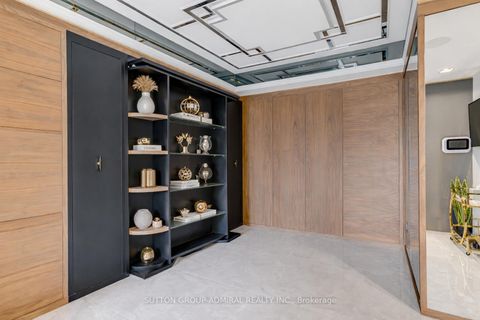 Photo 12 at 505 - 88 Cumberland Street, Annex, Toronto