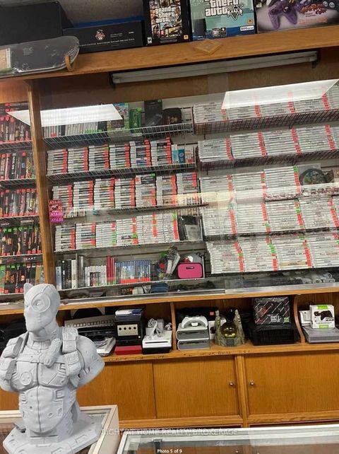 Photo 6 at 1539 Dundas Street W, Little Portugal, Toronto