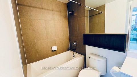 Photo 5 at 403 - 70 Princess Street, Waterfront Communities C8, Toronto