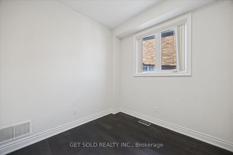 Photo 8 at 35 Marta Crescent, Ardagh, Barrie