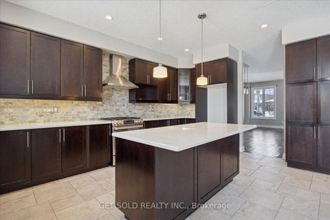 Photo 14 at 35 Marta Crescent, Ardagh, Barrie