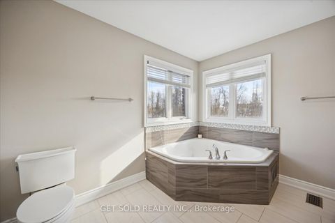 Photo 24 at 35 Marta Crescent, Ardagh, Barrie