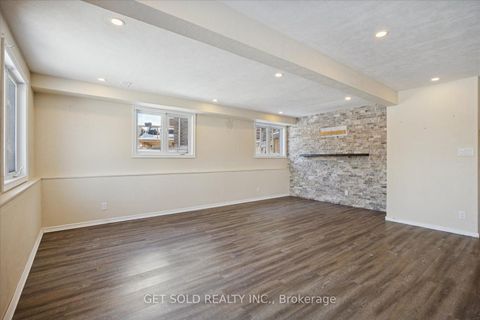 Photo 39 at 35 Marta Crescent, Ardagh, Barrie