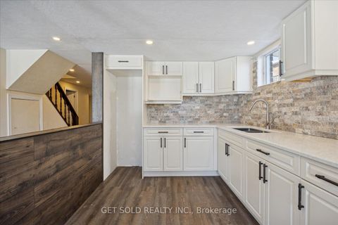 Photo 43 at 35 Marta Crescent, Ardagh, Barrie