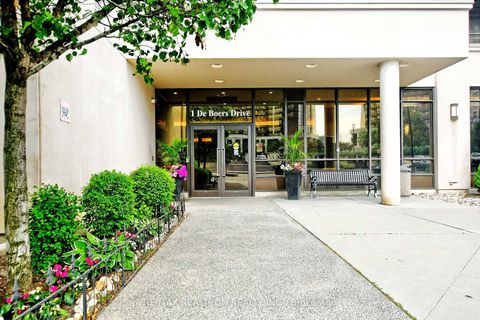 Photo 6 at 814 - 1 De Boers Drive, York University Heights, Toronto