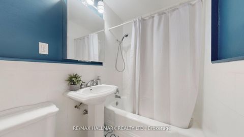 Photo 11 at 508 - 660 Eglinton Avenue W, Forest Hill North, Toronto