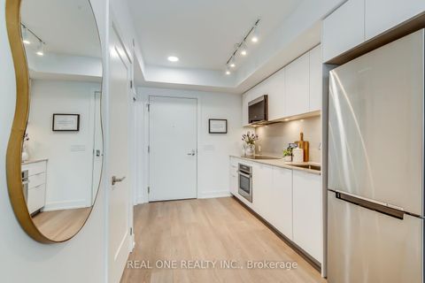 Photo 6 at 921N - 9 Clegg Road, Unionville, Markham