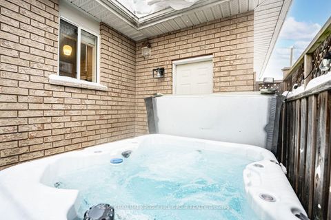 Photo 14 at 53 Butternut Drive, Holly, Barrie