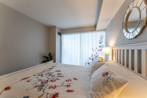 Photo 30 at 709 - 3 Hickory Tree Road, Weston, Toronto