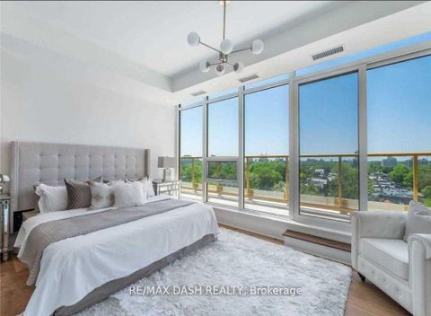 Photo 7 at 806 - 151 Avenue Road, Annex, Toronto