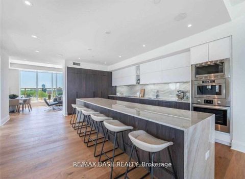 Photo 29 at 806 - 151 Avenue Road, Annex, Toronto