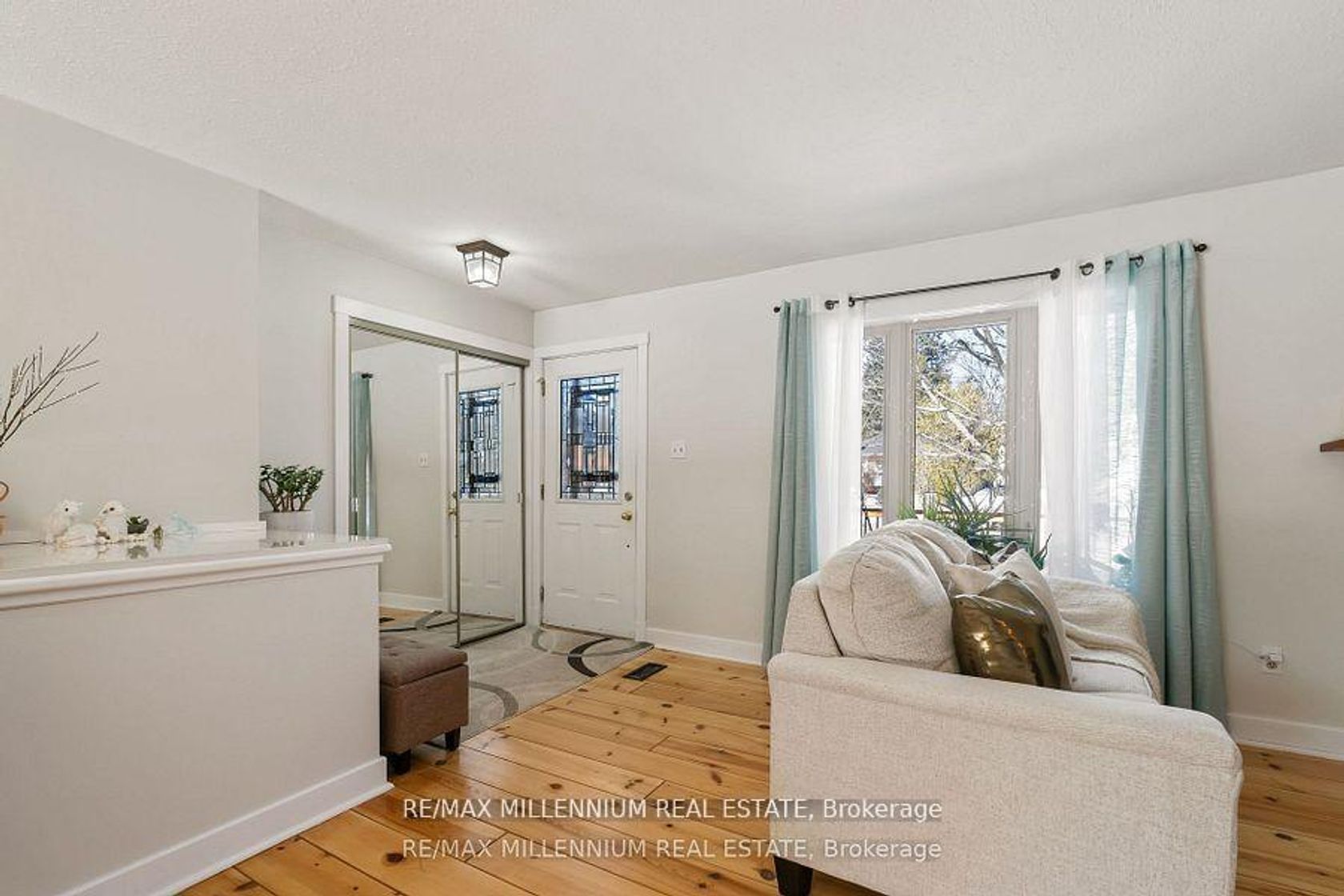 759 Chestnut Street, Alcona, Innisfil photo number 2