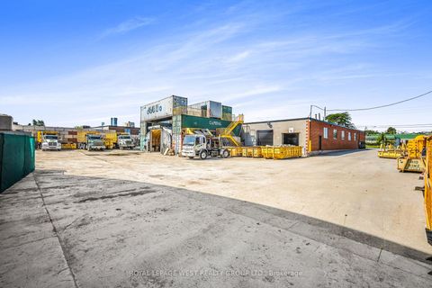 Photo 22 at 55 Brydon Drive, Clairville, Toronto