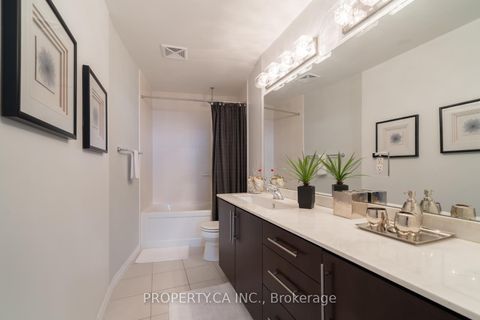 Photo 9 at PH3504 - 223 Webb Drive, City Centre, Mississauga