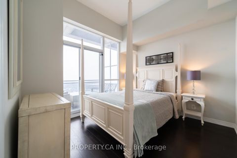 Photo 10 at PH3504 - 223 Webb Drive, City Centre, Mississauga