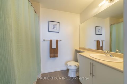 Photo 12 at PH3504 - 223 Webb Drive, City Centre, Mississauga