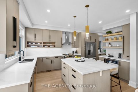 Photo 12 at 41 St Andrews Boulevard, The Westway, Toronto