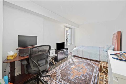 Photo 13 at 1109 - 33 University Avenue, Bay Street Corridor, Toronto