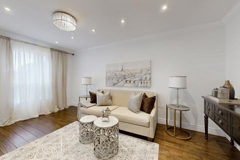 Photo 7 at 217 Stonebriar Drive N, Maple, Vaughan