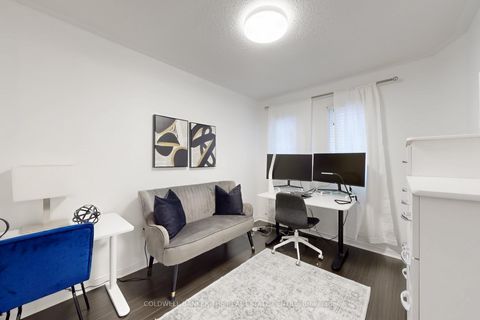 Photo 28 at 217 Stonebriar Drive N, Maple, Vaughan