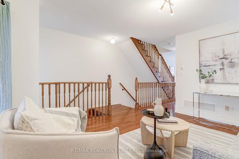 Photo 4 at 49 Ted Wray Circle, CFB, Toronto