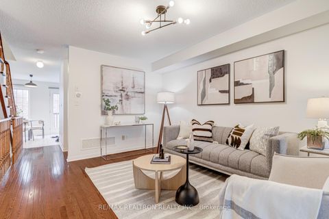 Photo 5 at 49 Ted Wray Circle, CFB, Toronto