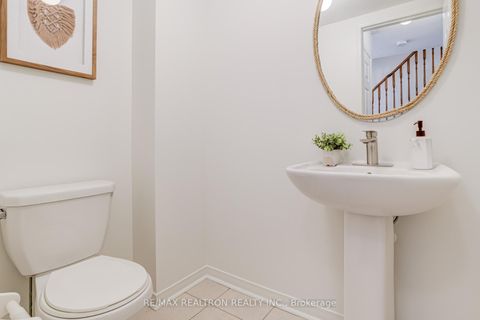 Photo 16 at 49 Ted Wray Circle, CFB, Toronto