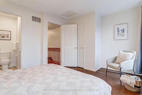 Photo 20 at 49 Ted Wray Circle, CFB, Toronto