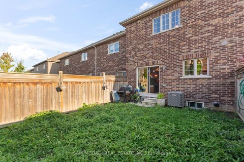 Photo 30 at 30 Zachary Place, Vellore Village, Vaughan