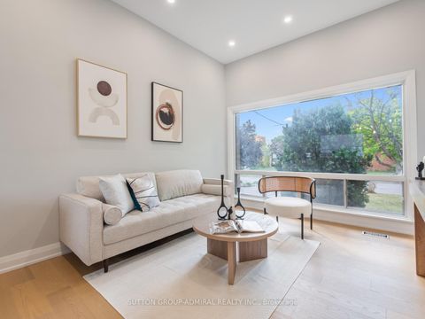 Photo 8 at 393 Paliser Crescent S, Harding, Richmond Hill