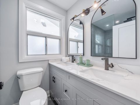 Photo 20 at 393 Paliser Crescent S, Harding, Richmond Hill