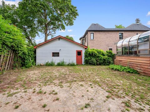 Photo 32 at 393 Paliser Crescent S, Harding, Richmond Hill