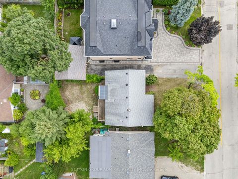 Photo 42 at 393 Paliser Crescent S, Harding, Richmond Hill