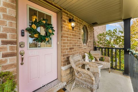 Photo 4 at 7 Vita Stephanie Court, Sutton & Jackson's Point, Georgina