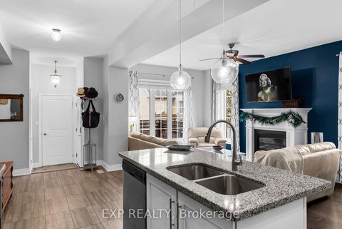 Photo 10 at 7 Vita Stephanie Court, Sutton & Jackson's Point, Georgina