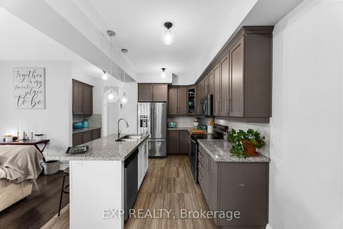 Photo 11 at 7 Vita Stephanie Court, Sutton & Jackson's Point, Georgina