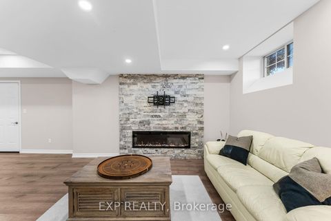 Photo 33 at 7 Vita Stephanie Court, Sutton & Jackson's Point, Georgina